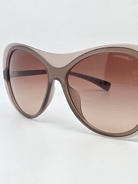 Chanel 5389-A c. 677/S5 Smoky Taupe Frame Brown Gradient Lens Sunglasses Italy